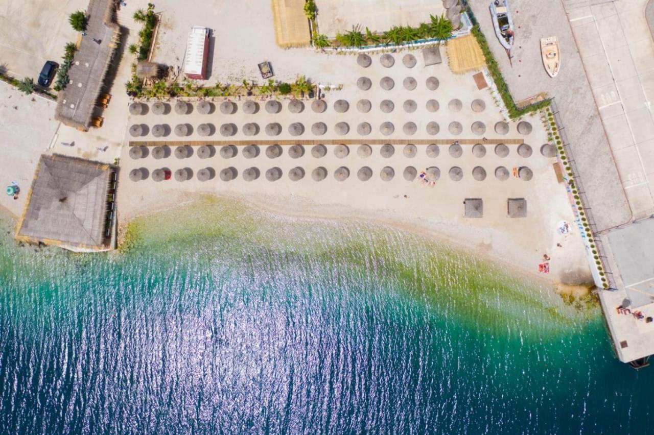 סרנדה Seaside Apartment מראה חיצוני תמונה