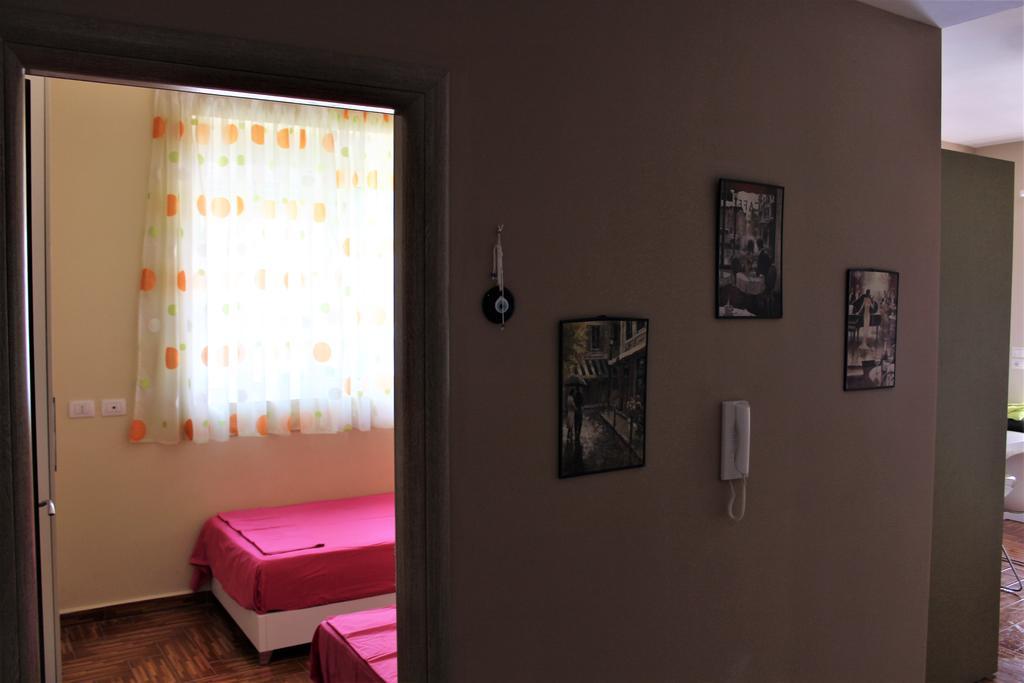 סרנדה Seaside Apartment מראה חיצוני תמונה
