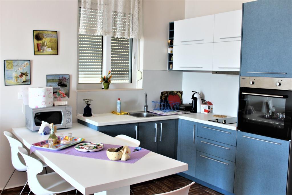 סרנדה Seaside Apartment מראה חיצוני תמונה